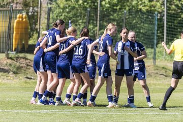 Bild 195 - wBJ Hamburger SV - Hertha BSC : Ergebnis: 5:2